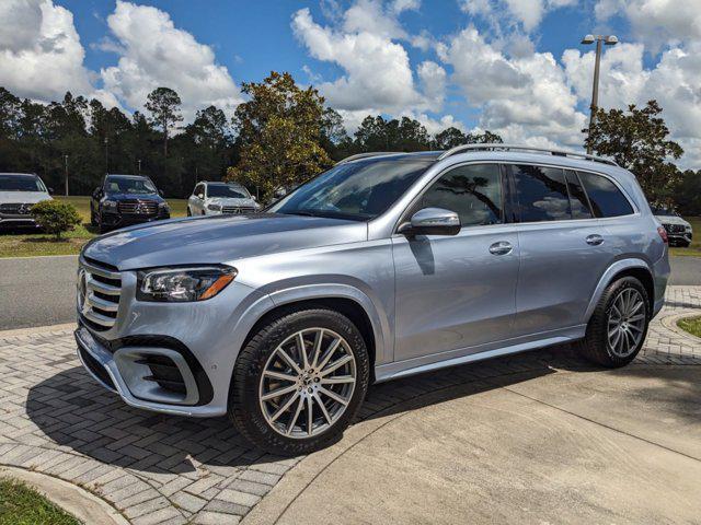 new 2025 Mercedes-Benz GLS 450 car, priced at $105,165