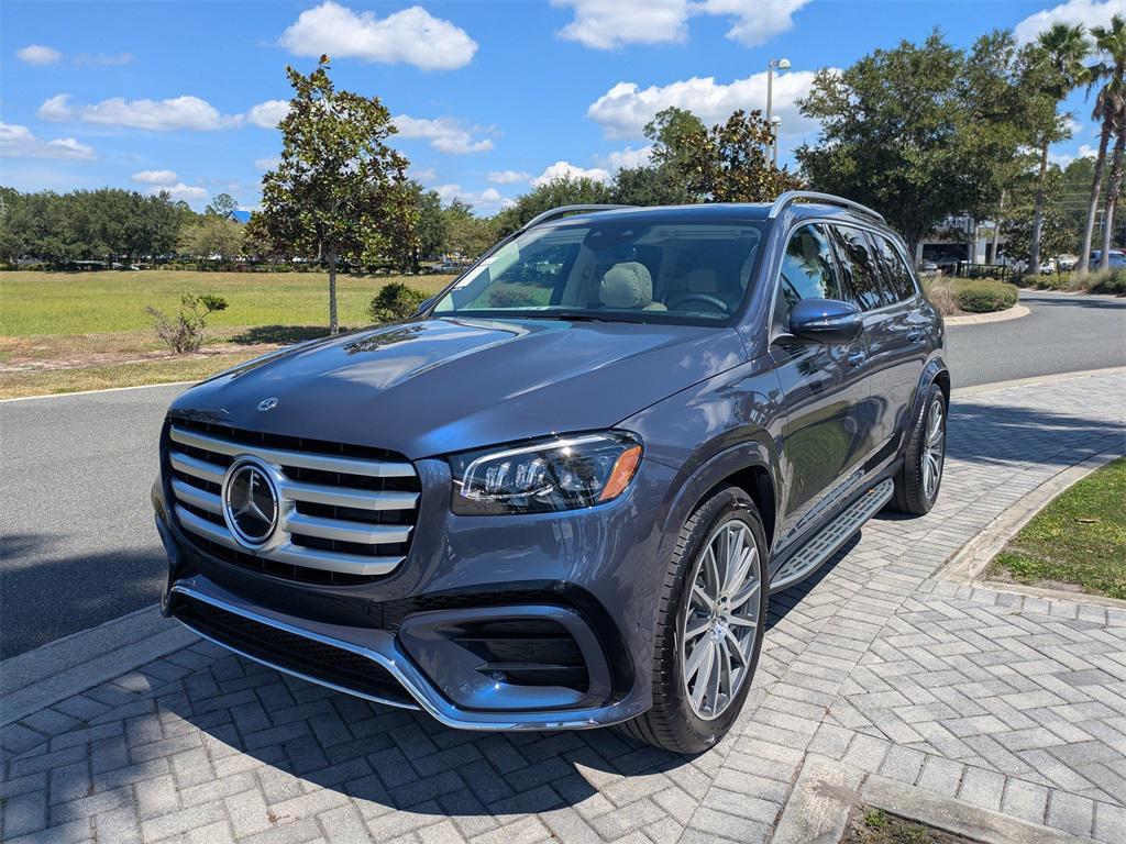 new 2026 Mercedes-Benz GLS 450 car, priced at $101,985