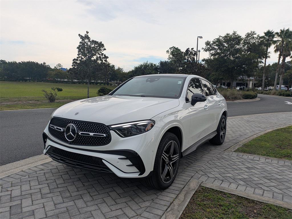 new 2025 Mercedes-Benz GLC 300 car, priced at $73,315