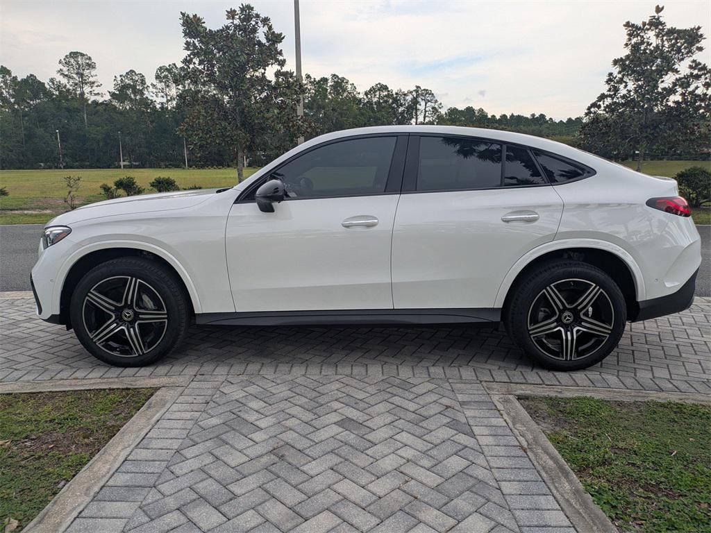 new 2025 Mercedes-Benz GLC 300 car, priced at $73,315