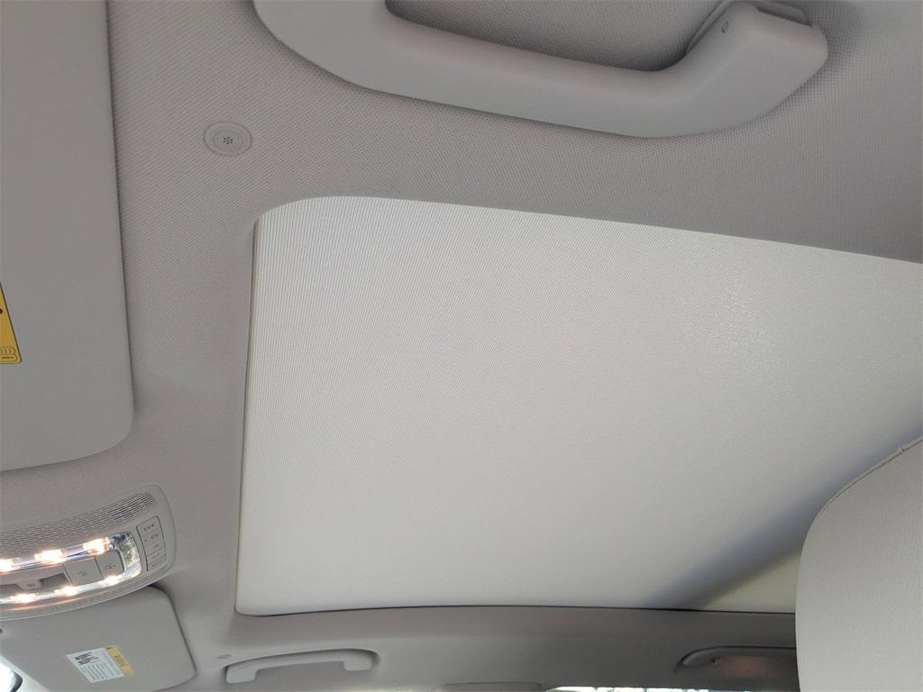 new 2026 Mercedes-Benz GLE 450e car, priced at $82,580