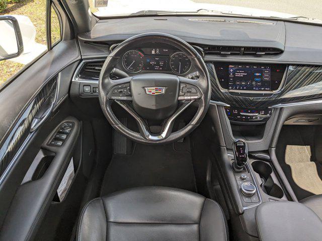 used 2023 Cadillac XT6 car, priced at $37,999