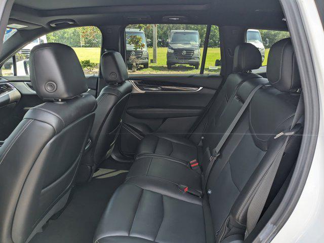 used 2023 Cadillac XT6 car, priced at $37,999