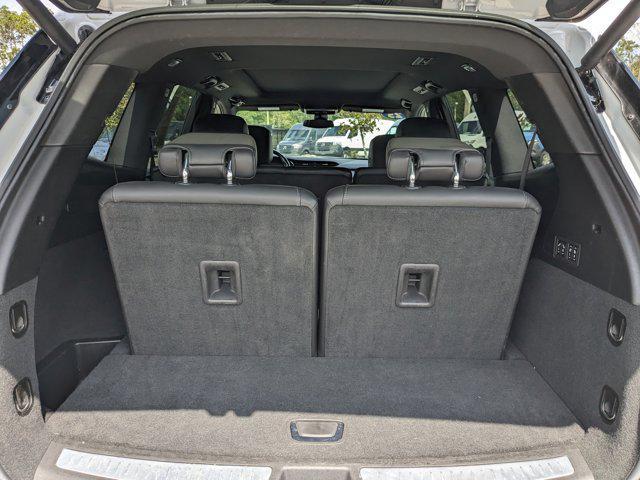 used 2023 Cadillac XT6 car, priced at $37,999