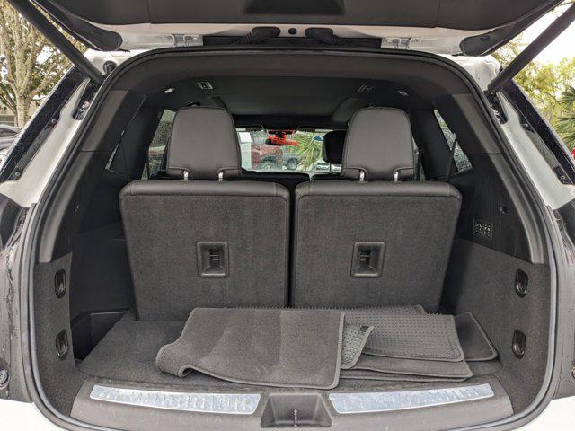 used 2023 Cadillac XT6 car, priced at $39,999