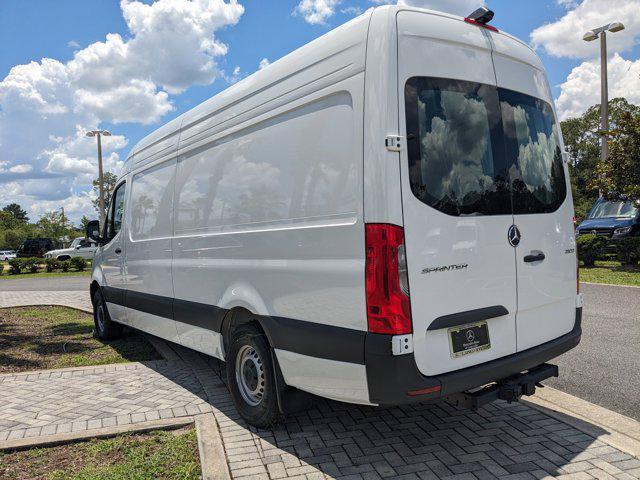 new 2025 Mercedes-Benz Sprinter 2500 car, priced at $69,821