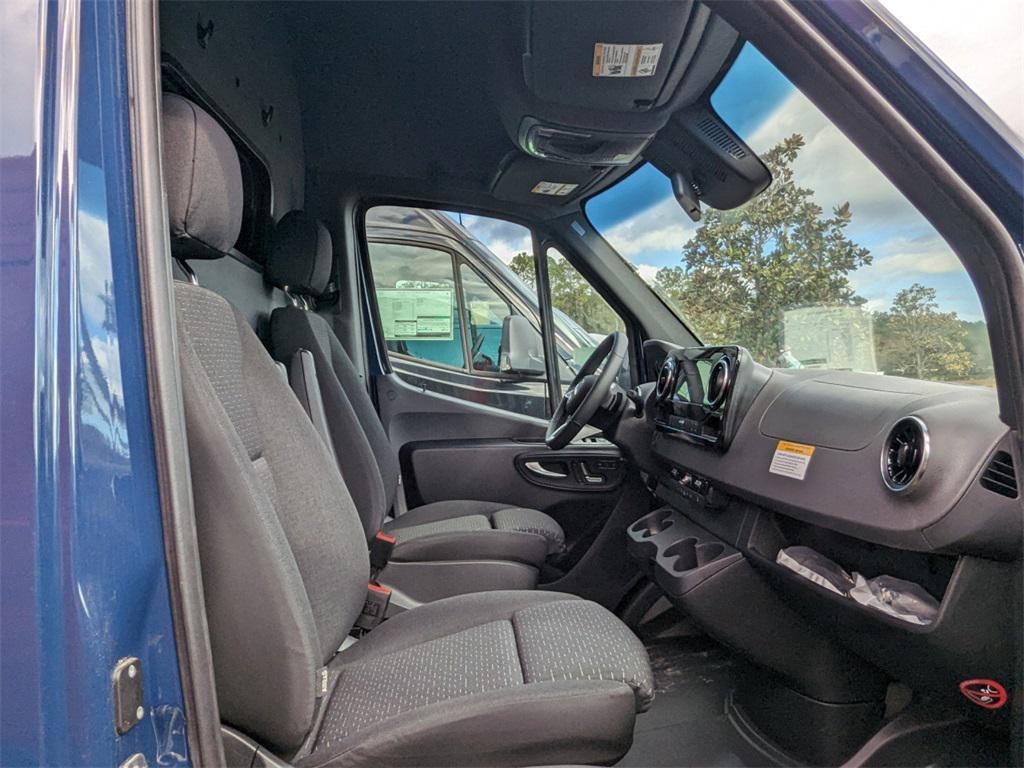 new 2024 Mercedes-Benz Sprinter 2500 car, priced at $88,863