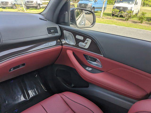 new 2025 Mercedes-Benz GLS 580 car, priced at $133,020