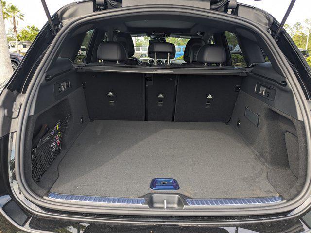 new 2025 Mercedes-Benz GLC 300 car, priced at $55,835