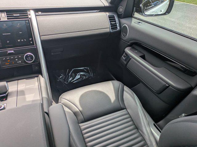 used 2025 Land Rover Discovery car, priced at $59,999