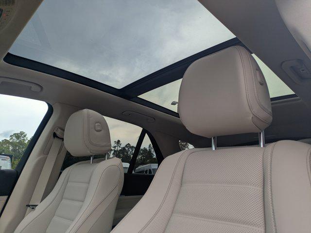new 2025 Mercedes-Benz GLE 350 car, priced at $79,950
