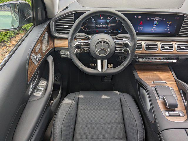 new 2025 Mercedes-Benz GLS 450 car, priced at $111,465