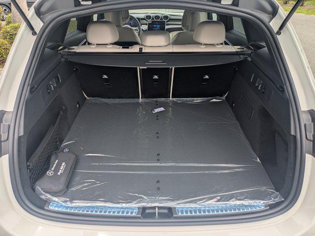 new 2025 Mercedes-Benz GLC 300 car, priced at $53,035