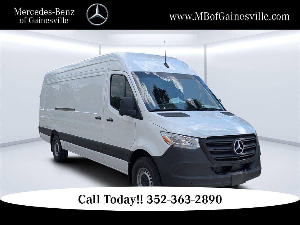 new 2025 Mercedes-Benz Sprinter 2500 car, priced at $72,648