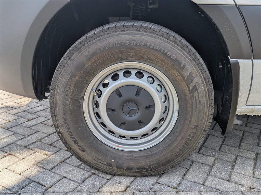 new 2025 Mercedes-Benz Sprinter 2500 car, priced at $72,648