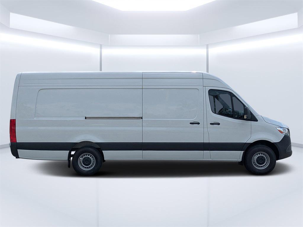 new 2025 Mercedes-Benz Sprinter 2500 car, priced at $72,648