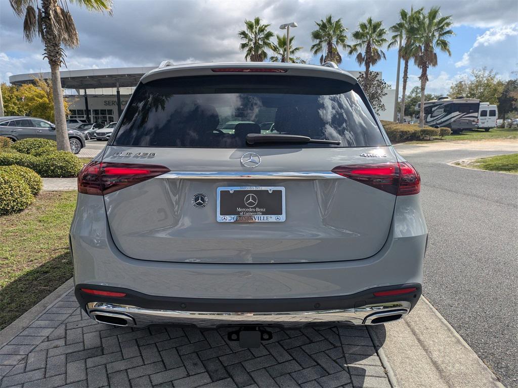 new 2026 Mercedes-Benz GLE 450 car, priced at $89,590