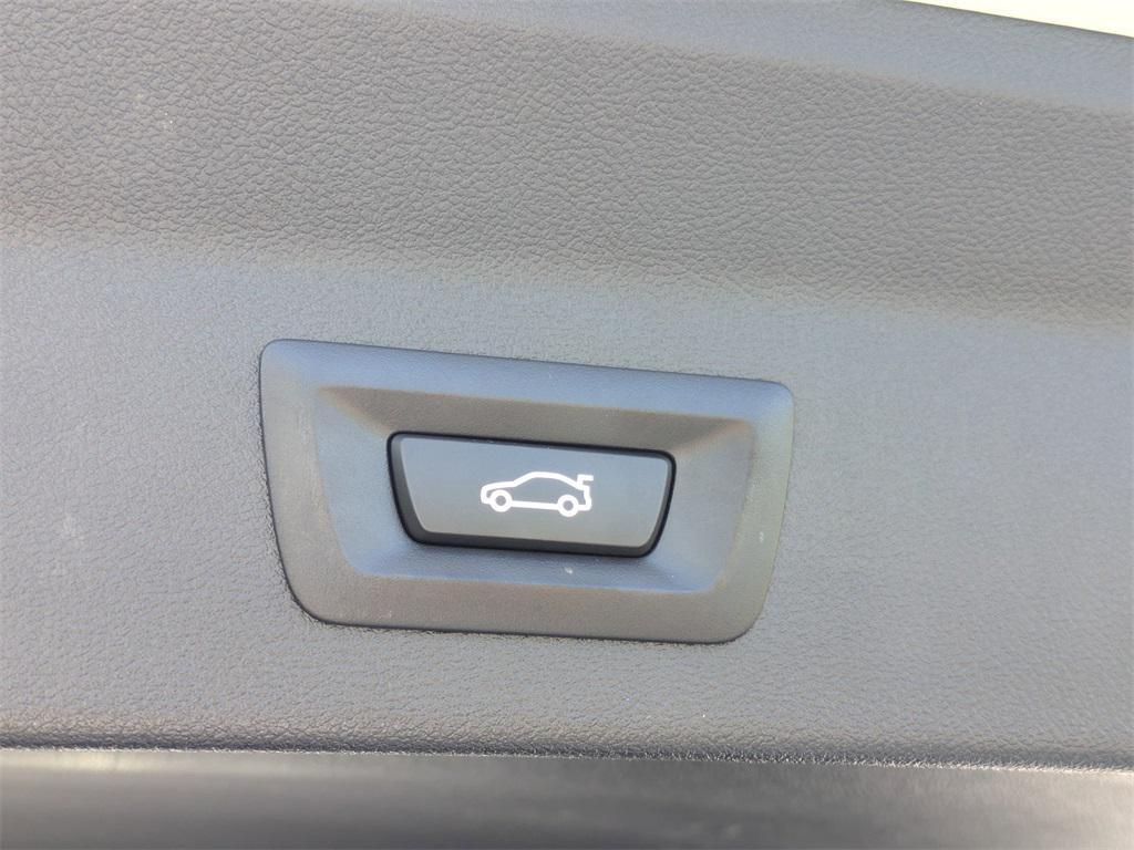 used 2023 BMW X3 car, priced at $33,999