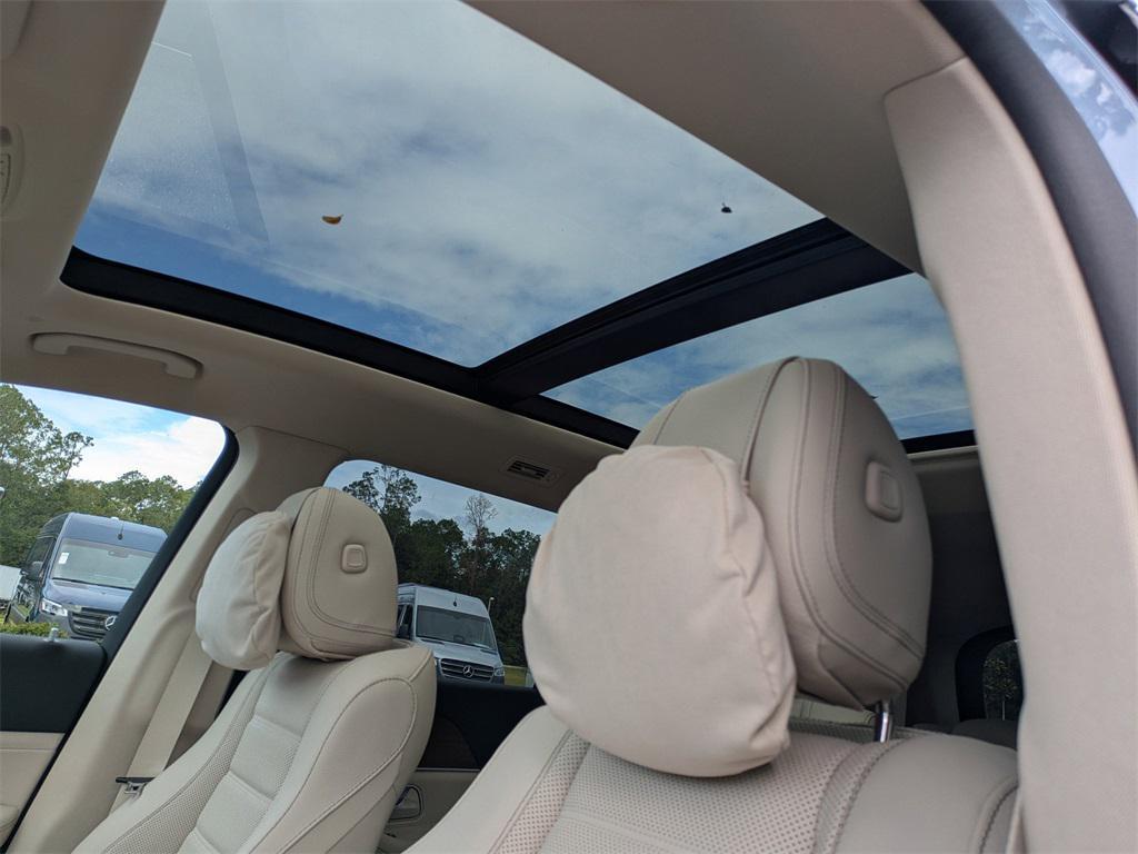 new 2026 Mercedes-Benz GLS 450 car, priced at $108,250