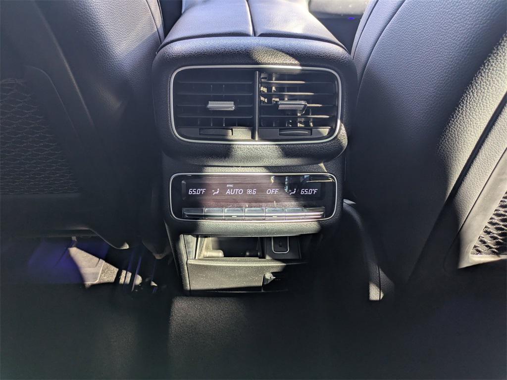 used 2023 Mercedes-Benz GLE 450 car, priced at $59,999