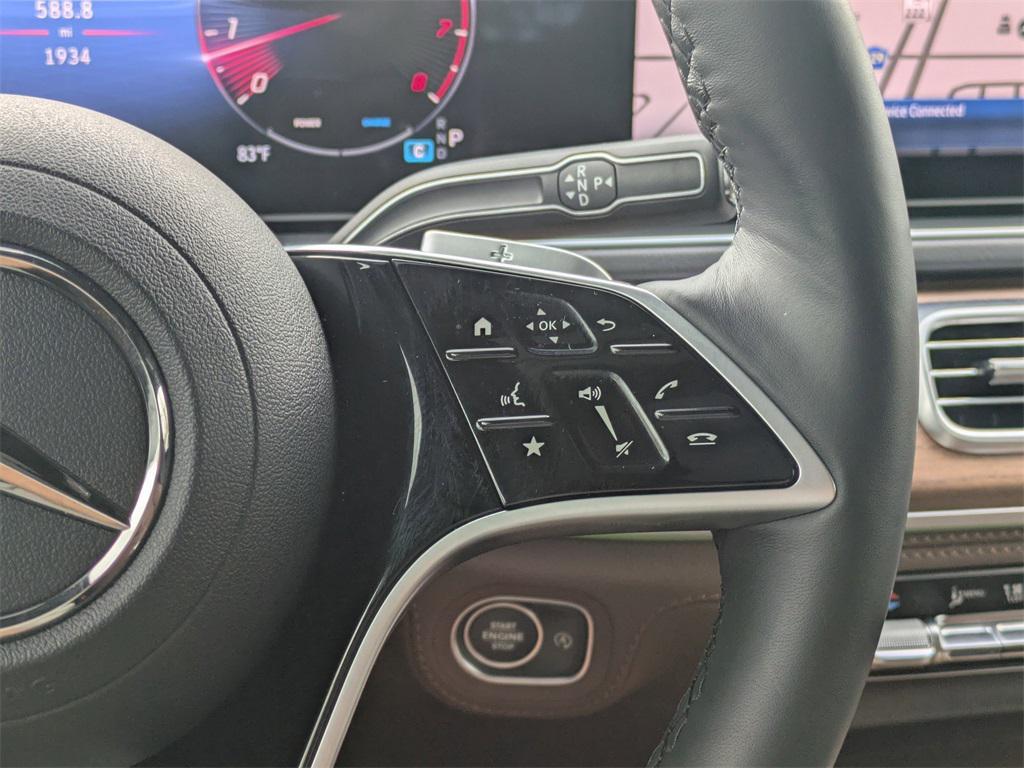 used 2025 Mercedes-Benz GLE 450 car, priced at $82,457