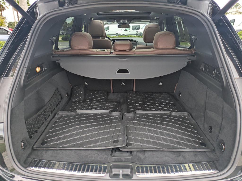 used 2025 Mercedes-Benz GLE 450 car, priced at $82,457