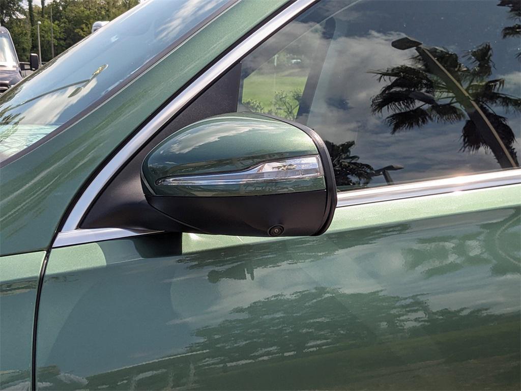 new 2025 Mercedes-Benz GLE 350 car, priced at $89,135