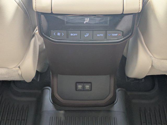 used 2021 Toyota Highlander car, priced at $31,991
