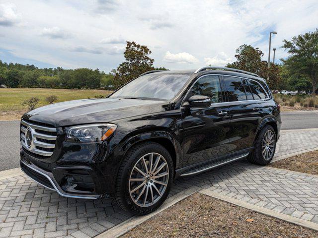 new 2024 Mercedes-Benz GLS 580 car, priced at $118,180