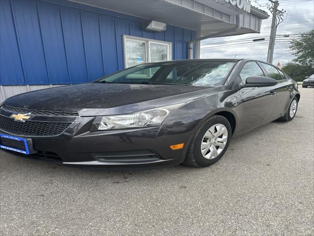 used 2014 Chevrolet Cruze car, priced at $5,998