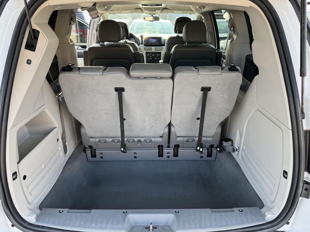 used 2014 Volkswagen Routan car, priced at $8,998
