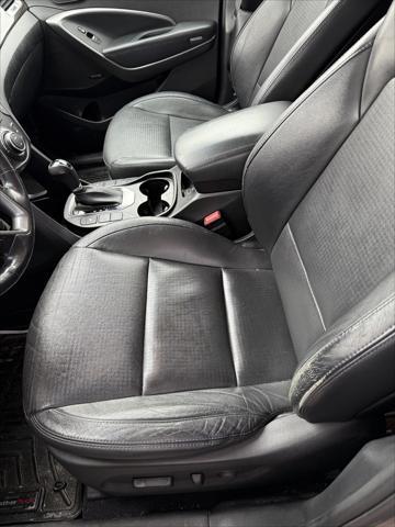 used 2013 Hyundai Santa Fe car, priced at $9,998