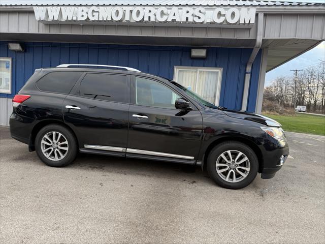 used 2016 Nissan Pathfinder car, priced at $7,998