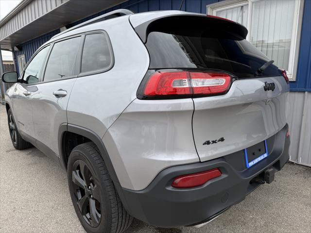 used 2015 Jeep Cherokee car, priced at $8,998