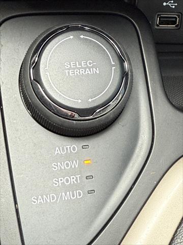 used 2015 Jeep Cherokee car, priced at $8,998