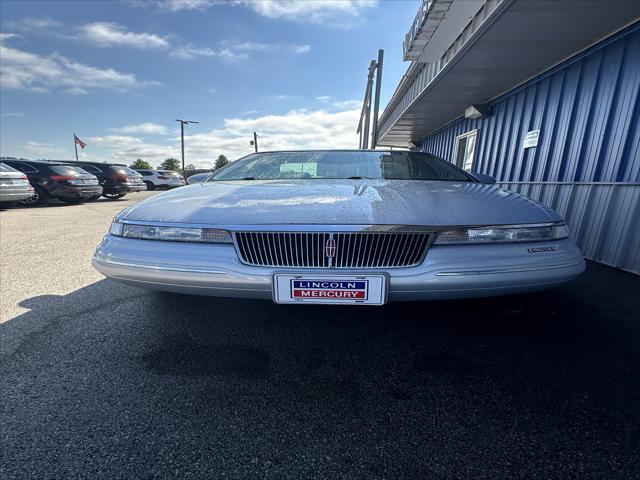 used 1994 Lincoln Continental car, priced at $13,898