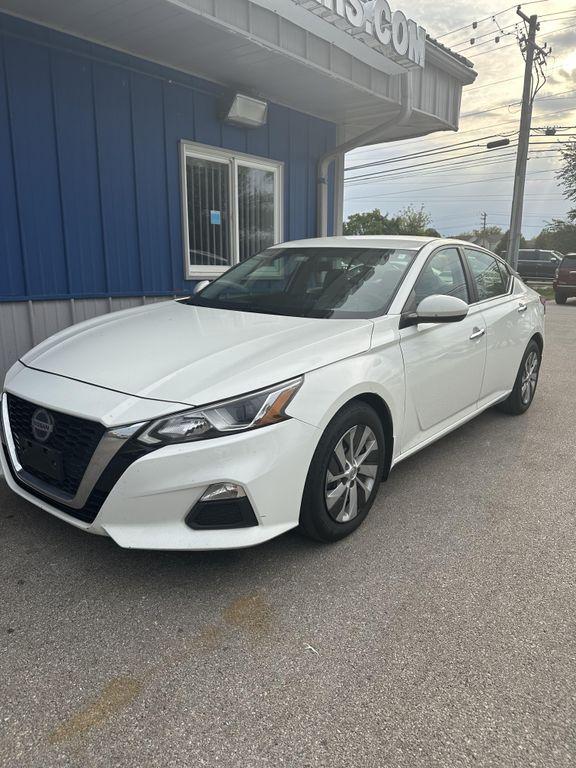 used 2019 Nissan Altima car, priced at $8,998