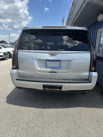 used 2015 Cadillac Escalade ESV car, priced at $16,998