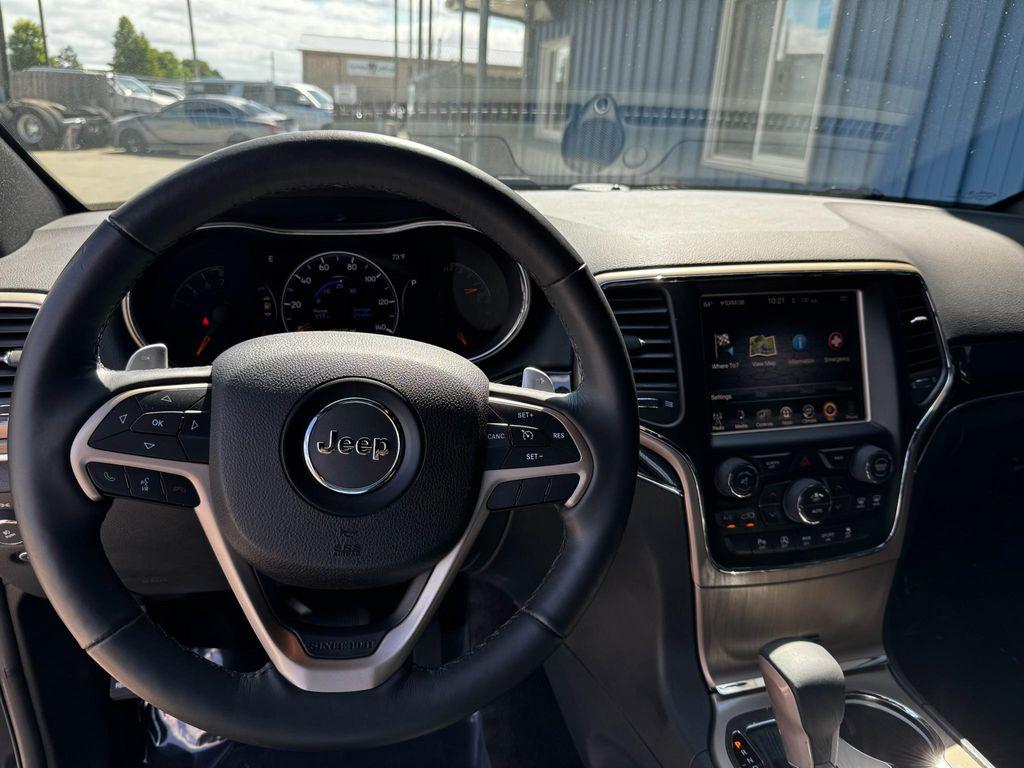 used 2016 Jeep Grand Cherokee car, priced at $12,998