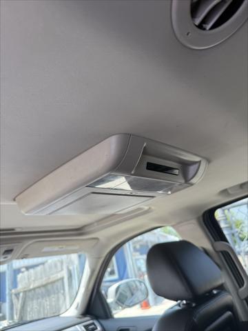 used 2009 Cadillac Escalade car, priced at $8,998