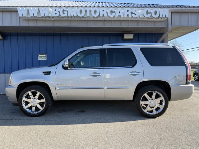 used 2009 Cadillac Escalade car, priced at $8,998
