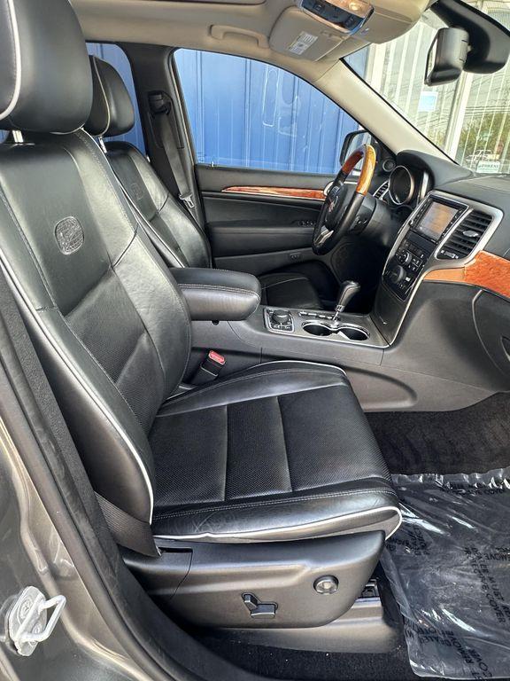 used 2012 Jeep Grand Cherokee car, priced at $11,698