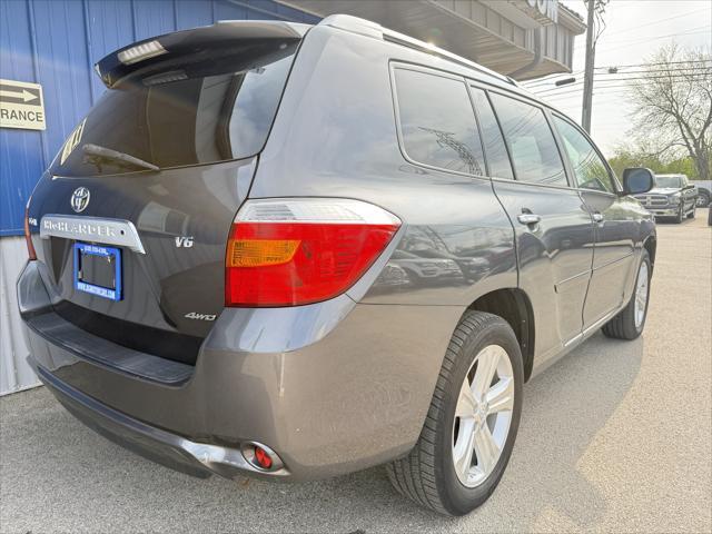 used 2009 Toyota Highlander car, priced at $11,998