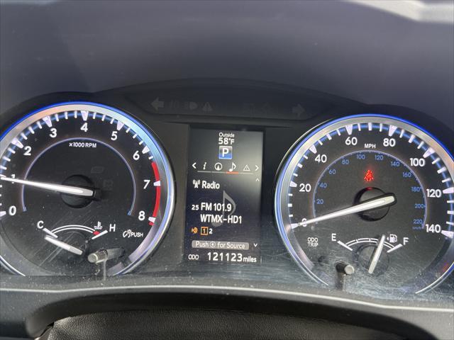 used 2015 Toyota Highlander car, priced at $17,498