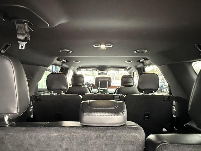 used 2021 Lincoln Navigator car, priced at $29,998