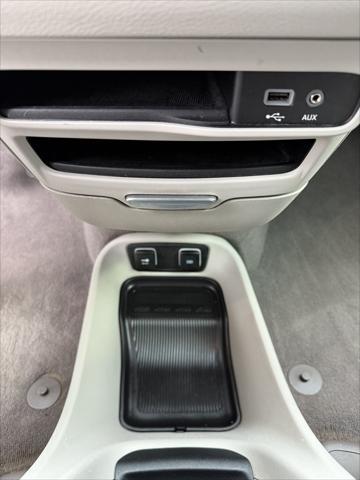 used 2017 Chrysler Pacifica car, priced at $9,998