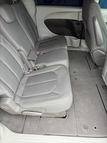 used 2017 Chrysler Pacifica car, priced at $9,998