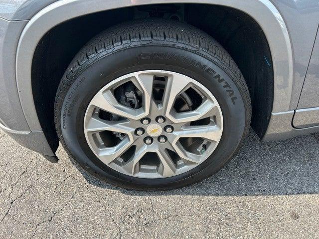 used 2021 Chevrolet Traverse car, priced at $32,977