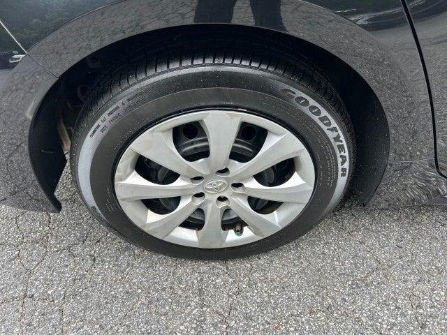 used 2021 Toyota Corolla car, priced at $18,276