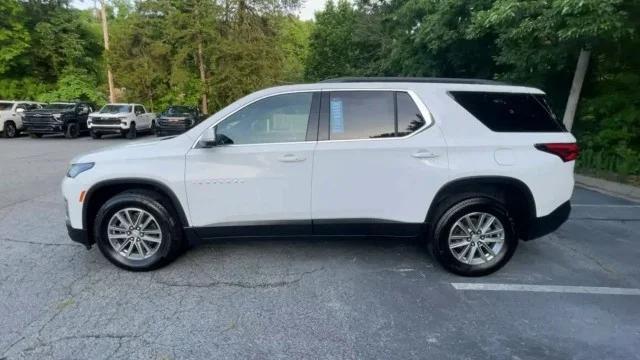 used 2023 Chevrolet Traverse car, priced at $29,599